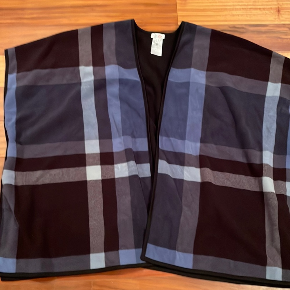 DENIM & COMPANY PLAID FLEECE PONCHO